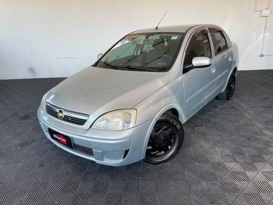 CHEVROLET CORSA 1.8 MPFI PREMIUM SEDAN 8V FLEX 4P MANUAL CHEVROLET CORSA 1.8 MPFI PREMIUM SEDAN 8V FLEX 4P MANUAL